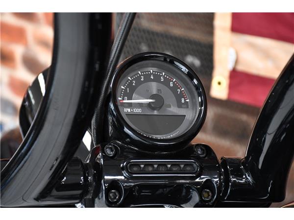 2016 HARLEY-DAVIDSON SOFTAIL FXSB BREAKOUT