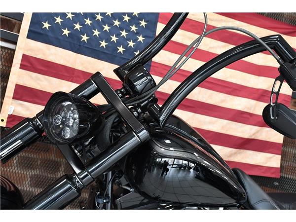 2016 HARLEY-DAVIDSON SOFTAIL FXSB BREAKOUT