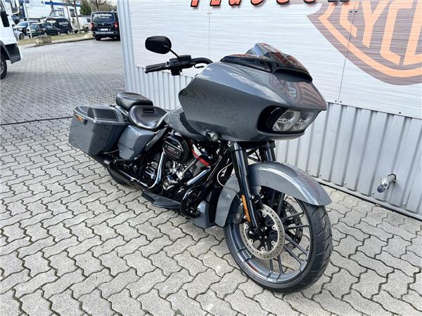 CVO Road Glide Gunship Gray 
