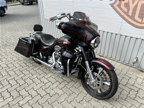 CVO Street Glide 110 