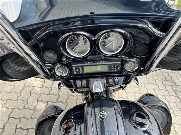 CVO Street Glide 110 