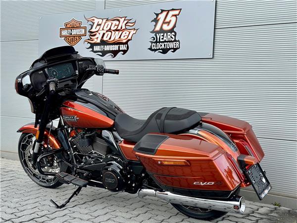 2025 Harley-Davidson CVO Street Glide FLHXSE
