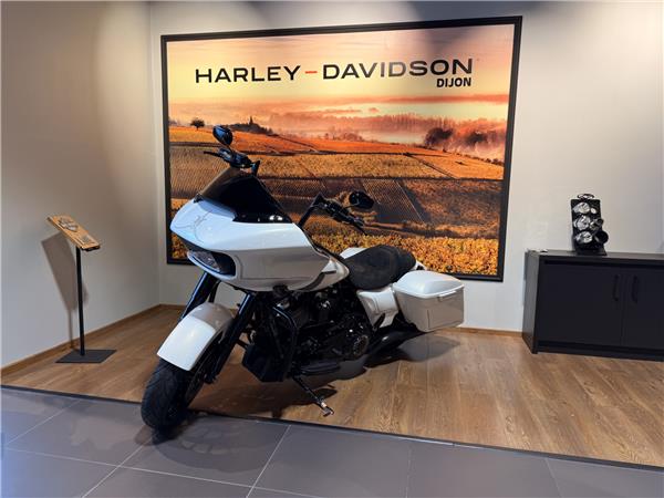 2017 HARLEY-DAVIDSON ROAD GLIDE
