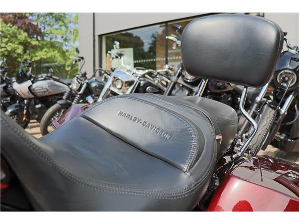 2010 HARLEY-DAVIDSON CVO STREET GLIDE