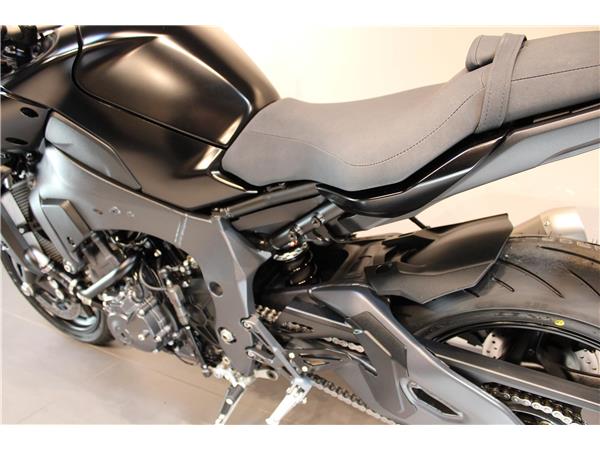 YAMAHA MT-10