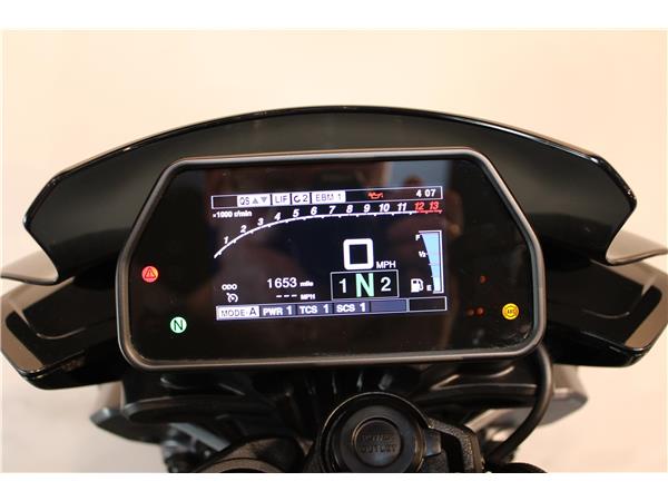 YAMAHA MT-10