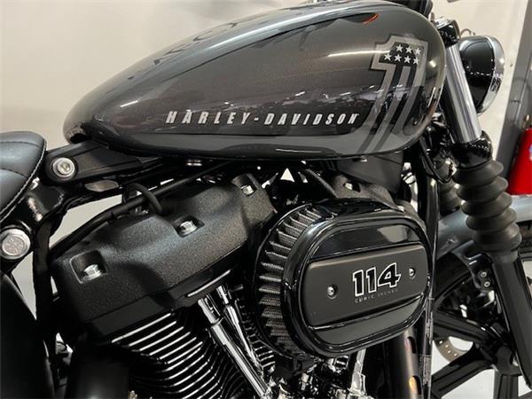 2022 HARLEY-DAVIDSON STREET BOB