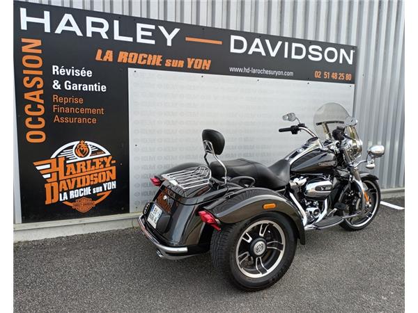 2018 HARLEY-DAVIDSON FREEWHEELER