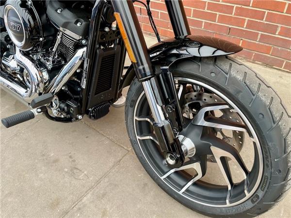 2024 HARLEY-DAVIDSON SOFTAIL FLSB SPORT GLIDE