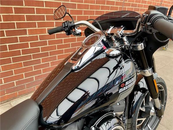 2024 HARLEY-DAVIDSON SOFTAIL FLSB SPORT GLIDE