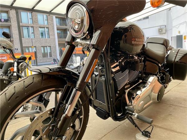 2024 HARLEY-DAVIDSON SOFTAIL FLSB SPORT GLIDE