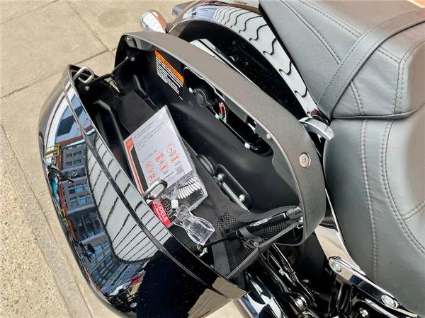 2024 HARLEY-DAVIDSON SOFTAIL FLSB SPORT GLIDE