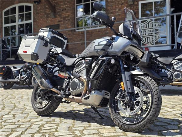 2022 Pan America 1250 Special