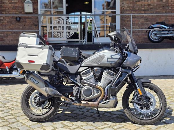2022 Pan America 1250 Special