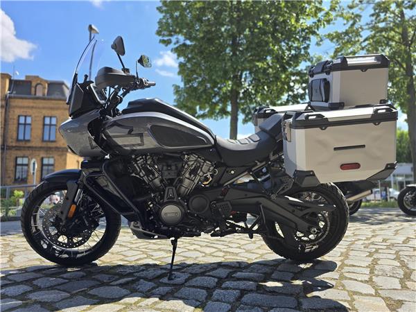 2022 Pan America 1250 Special