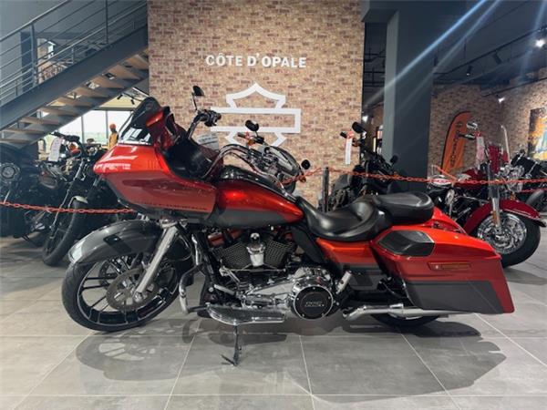 2018 HARLEY-DAVIDSON ROAD GLIDE