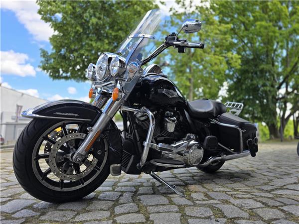 2018 Road King Classic
