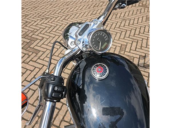 Harley-Davidson Sportster 1200 CUSTOM