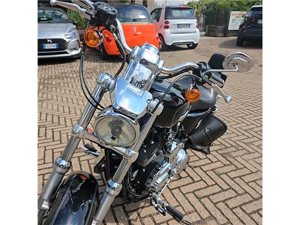 Harley-Davidson Sportster 1200 CUSTOM