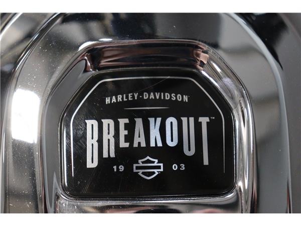 2025 HARLEY-DAVIDSON BREAKOUT 117 