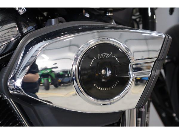 2025 HARLEY-DAVIDSON BREAKOUT 117 
