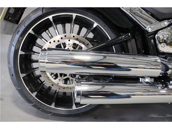 2025 HARLEY-DAVIDSON BREAKOUT 117 