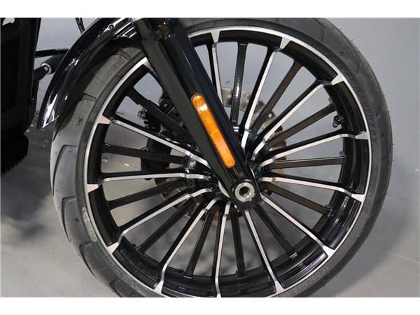 2025 HARLEY-DAVIDSON BREAKOUT 117 