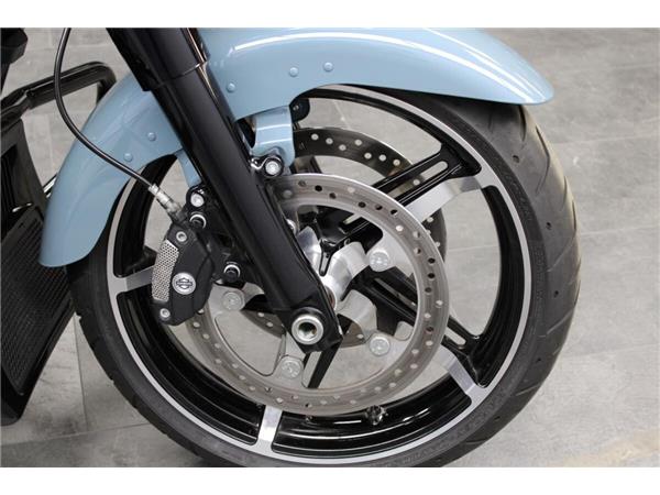 2024 Harley-Davidson Street Glide