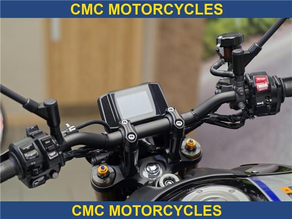  Yamaha MT-09 SP MT-09 SP