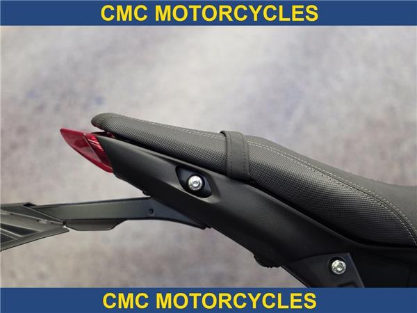  Yamaha MT-09 SP MT-09 SP