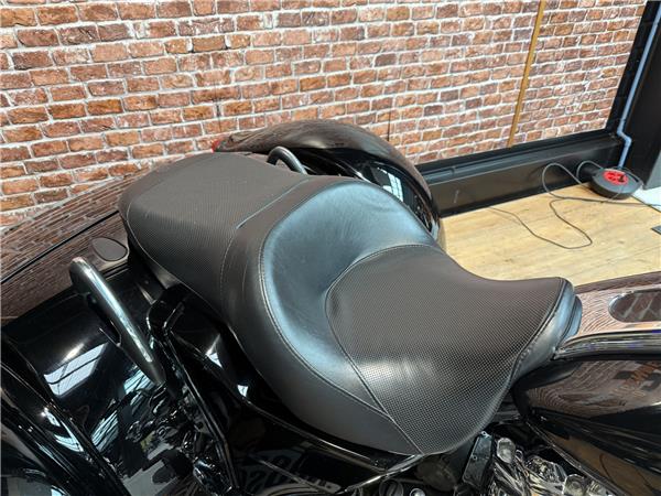 2016 HARLEY-DAVIDSON FREEWHEELER