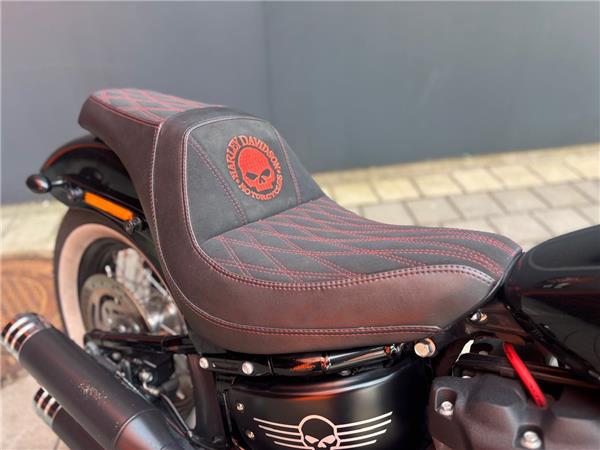 2018 Harley-Davidson Softail Street Bob FXBB