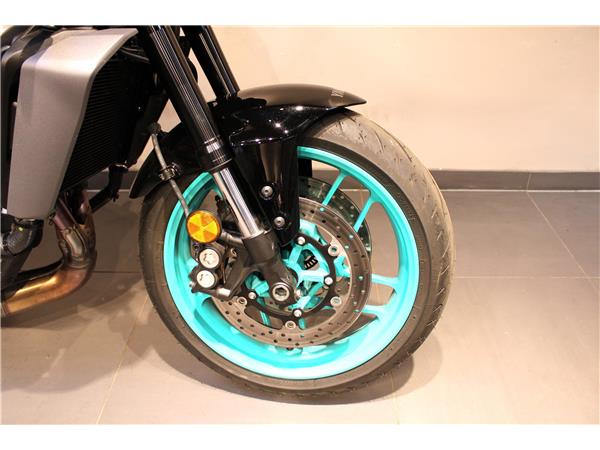 YAMAHA MT-09 Y-AMT(YAMAHA AUTOMATED MANUAL TRANSMISSION)