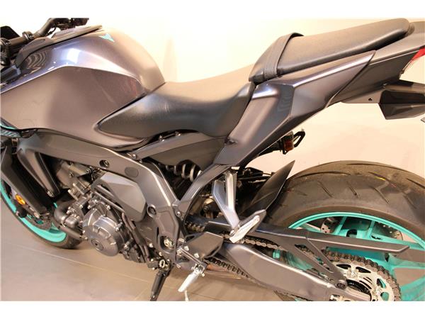 YAMAHA MT-09 Y-AMT(YAMAHA AUTOMATED MANUAL TRANSMISSION)