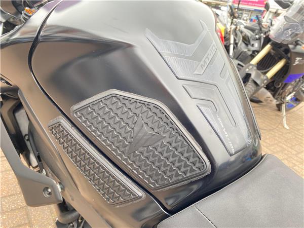 YAMAHA MT10