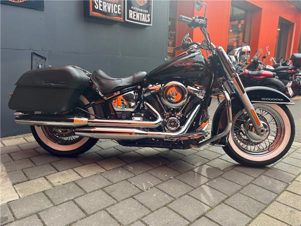 2020 Harley-Davidson Softail Deluxe FLDE