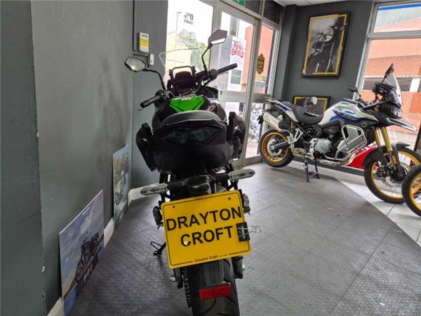 2023 Kawasaki VERSYS 650 GREEN