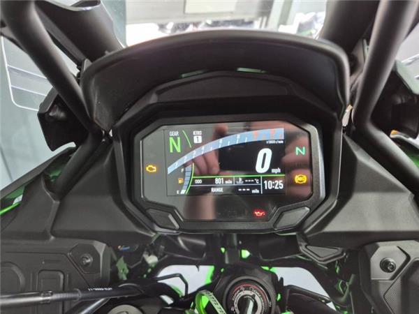 2023 Kawasaki VERSYS 650 GREEN