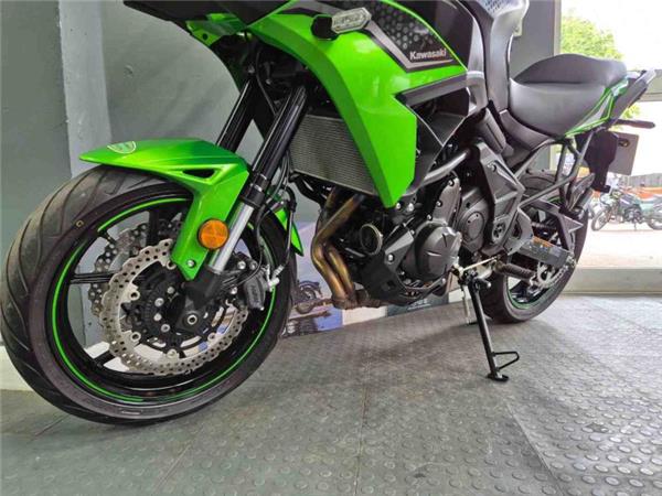 2023 Kawasaki VERSYS 650 GREEN