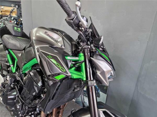 2024 Kawasaki Z900 GREY