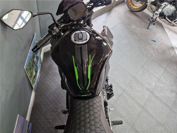 2024 Kawasaki Z900 GREY