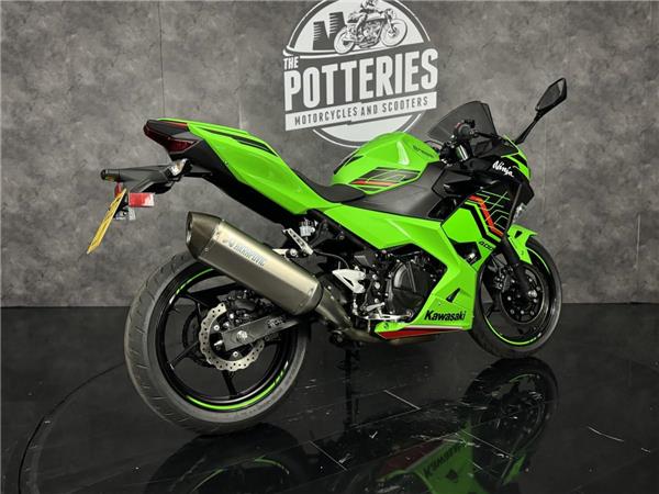 2023 Kawasaki Ninja 400