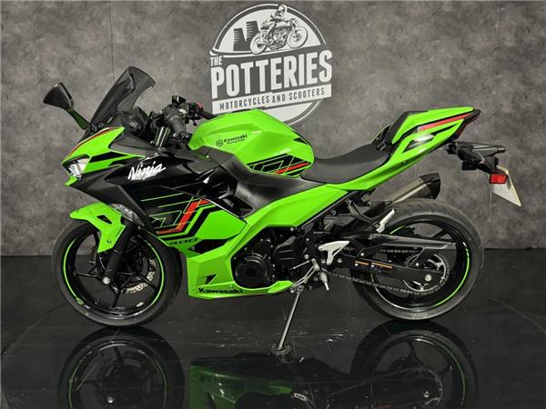 2023 Kawasaki Ninja 400