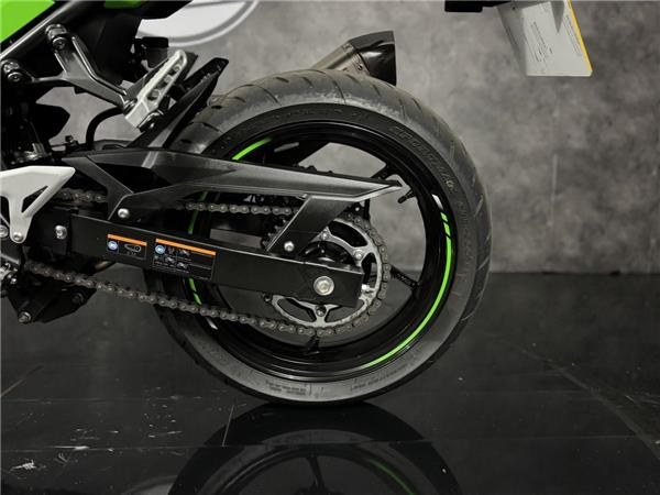 2023 Kawasaki Ninja 400
