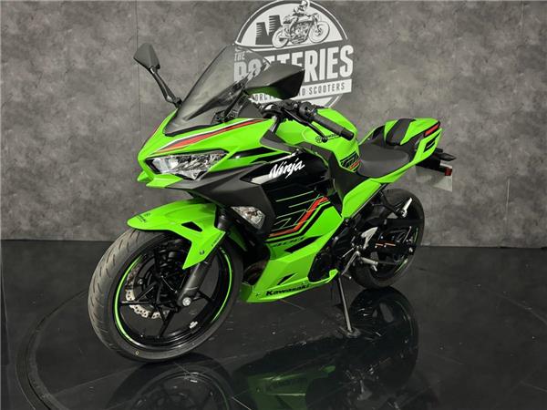 2023 Kawasaki Ninja 400