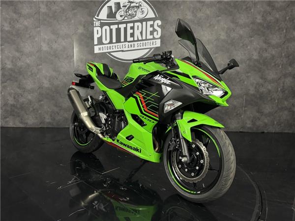 2023 Kawasaki Ninja 400