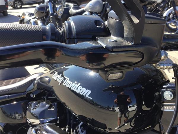 2018 HARLEY-DAVIDSON BREAKOUT 114