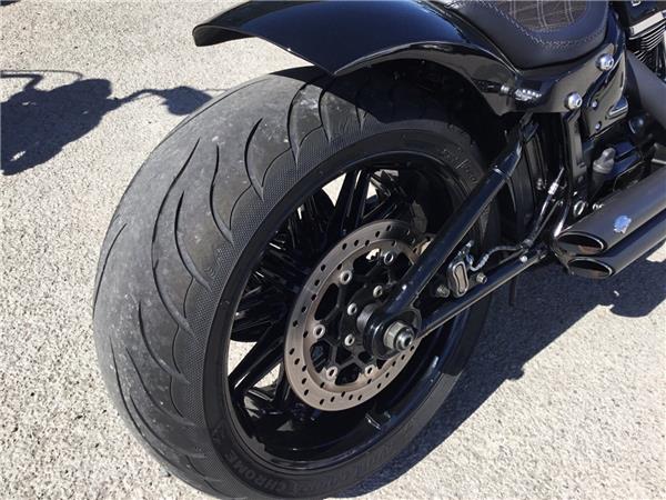 2018 HARLEY-DAVIDSON BREAKOUT 114