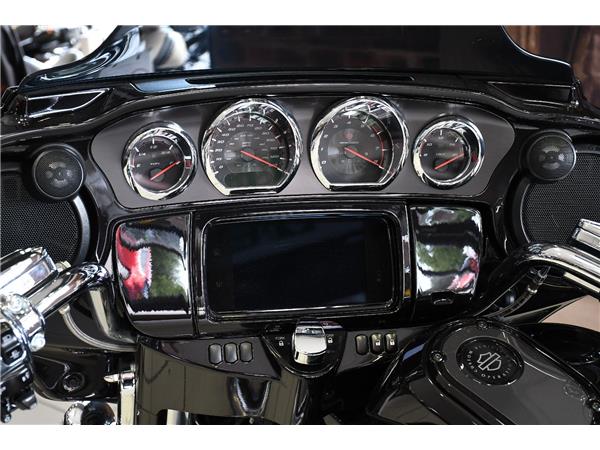 2020 HARLEY-DAVIDSON CVO FLHXSE STREET GLIDE
