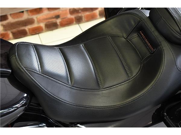 2020 HARLEY-DAVIDSON CVO FLHXSE STREET GLIDE